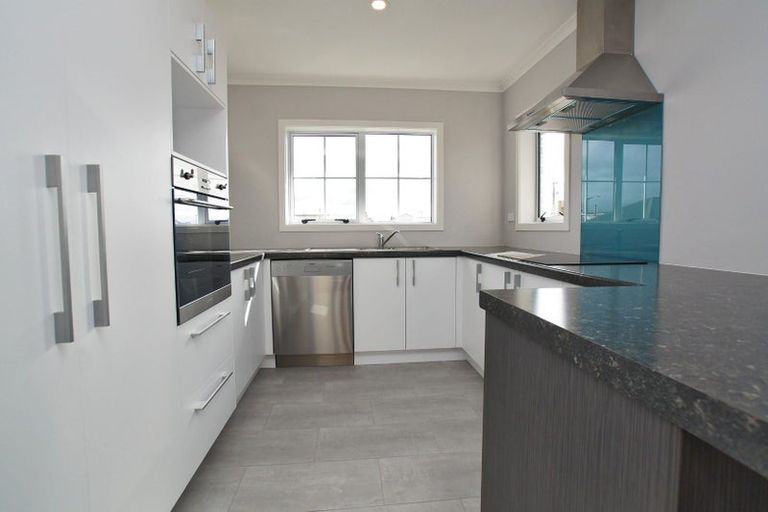 Photo of property in 32 Queens Park Crescent, Frankton, Hamilton, 3204