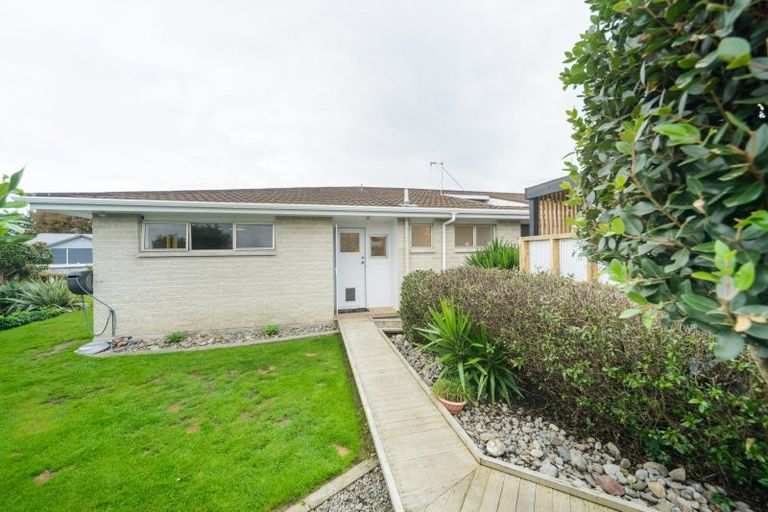 Photo of property in 49b Carter Crescent, Awapuni, Palmerston North, 4412