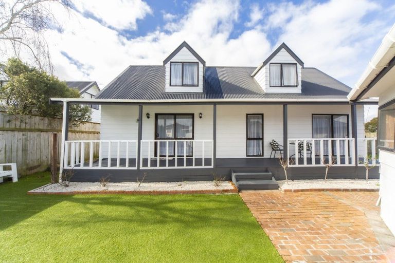 Photo of property in 32b Somerset Crescent, Highbury, Palmerston North, 4412