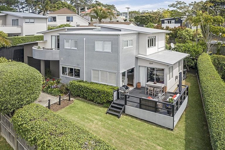 Photo of property in 89a Kowhai Road, Mairangi Bay, Auckland, 0630