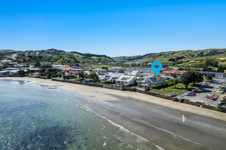 Photo of property in 32 Steyne Avenue, Plimmerton, Porirua, 5026