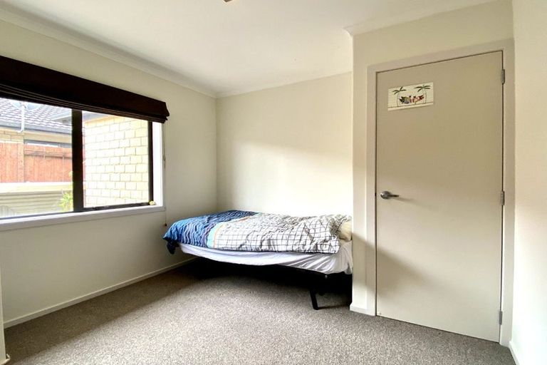 Photo of property in 2 Shaun Close, Papamoa Beach, Papamoa, 3118