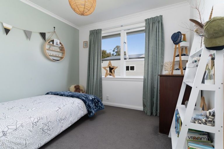 Photo of property in 22 Humphries Street, Greytown, 5712