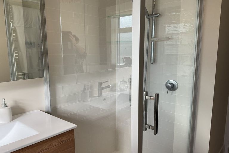 Photo of property in 9 Hibiscus Avenue, Snells Beach, 0920