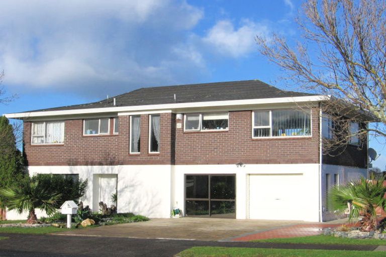 Photo of property in 8 Bramley Drive, Farm Cove, Auckland, 2012