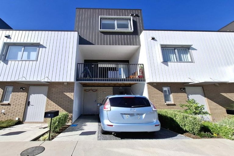 Photo of property in 51 Ngae Place, Mangere East, Auckland, 2024