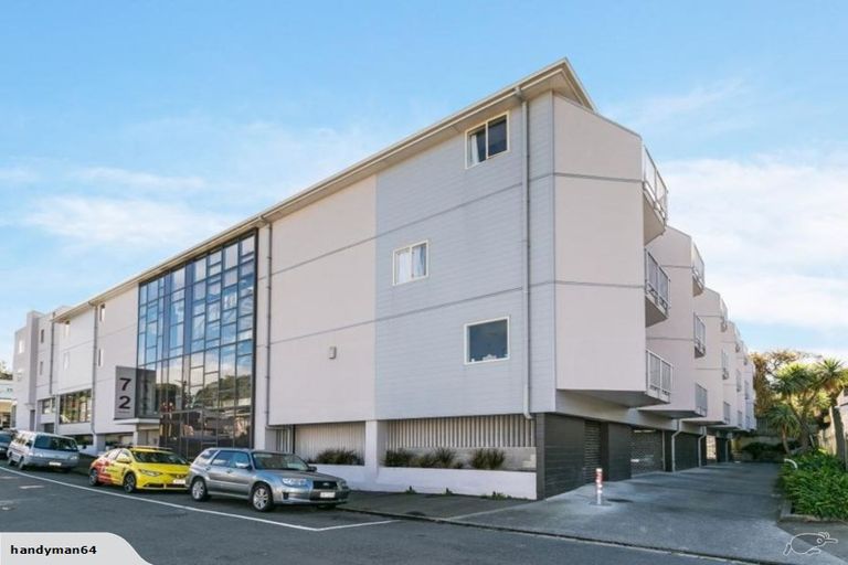 Photo of property in Luxford Villas, 115/72 Herald Street, Berhampore, Wellington, 6023