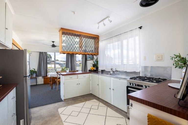 Photo of property in 13 Nelson Street, Waitara, 4320