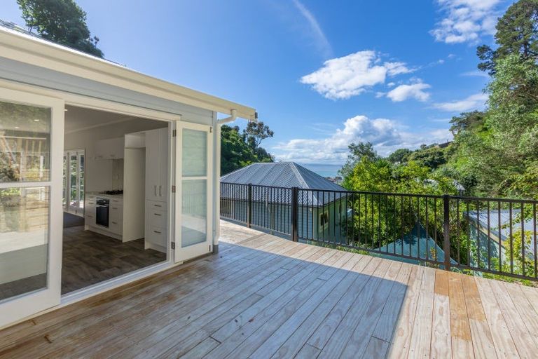 Photo of property in 157 Shakespeare Road, Bluff Hill, Napier, 4110