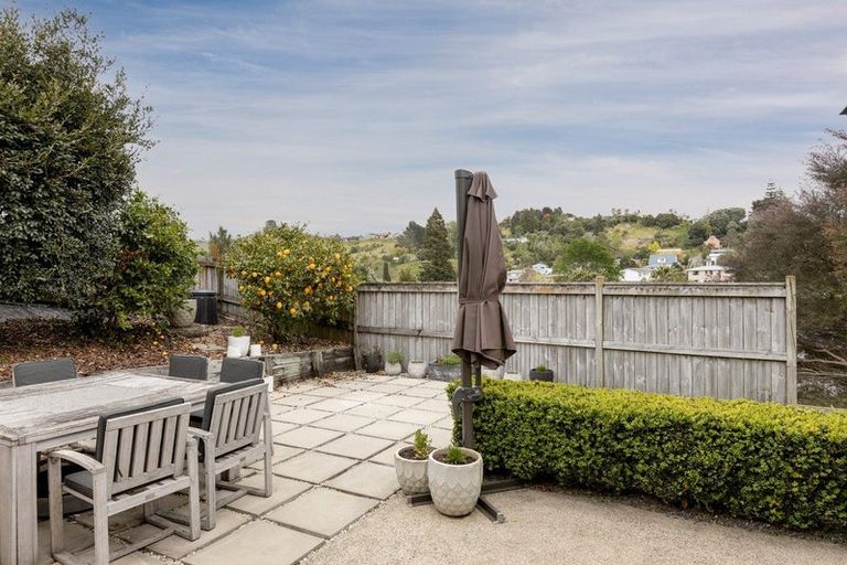 Photo of property in 46 Waitaha Road, Welcome Bay, Tauranga, 3112