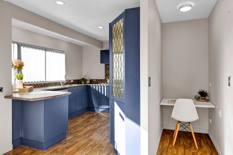 Photo of property in 23 Maratahu Street, Westown, New Plymouth, 4310