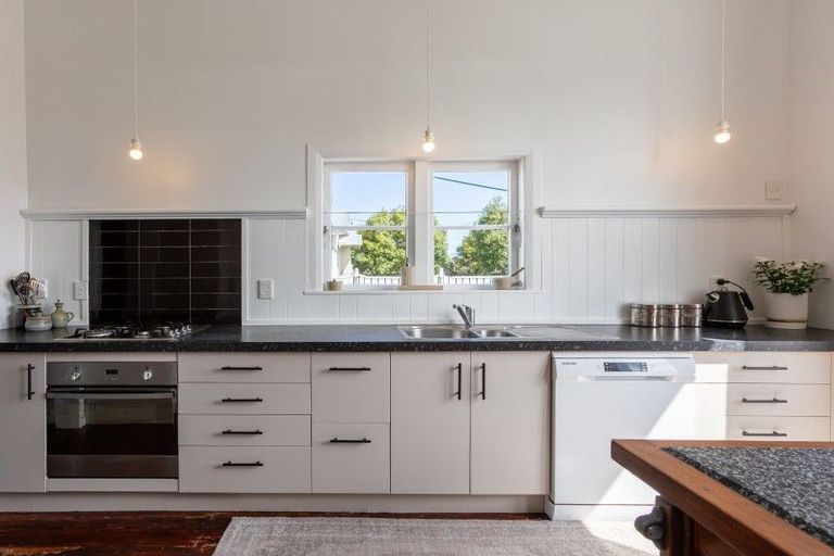 Photo of property in 8 York Street, Dannevirke, 4930