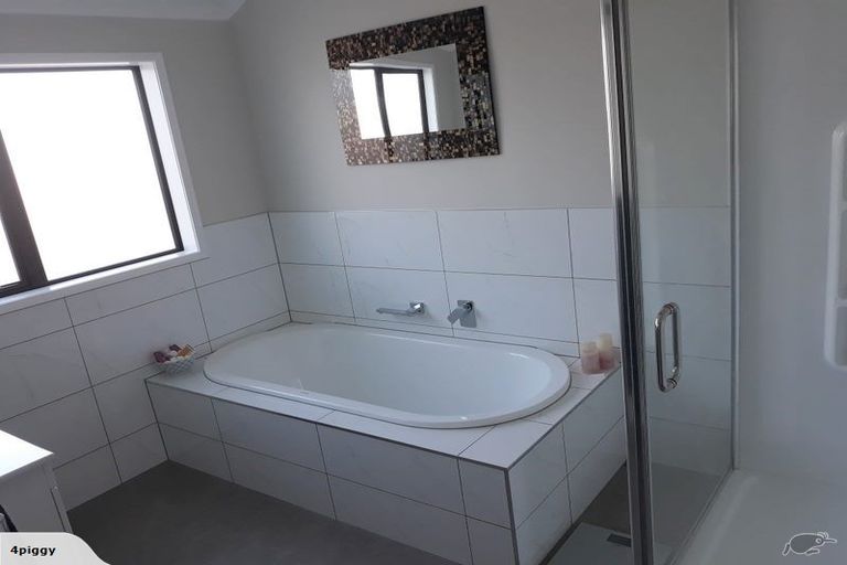 Photo of property in 14 Oakland Place, Ngongotaha, Rotorua, 3010