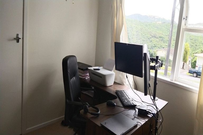 Photo of property in 132 Major Drive, Kelson, Lower Hutt, 5010