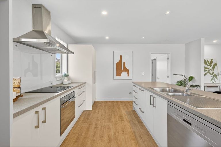 Photo of property in 68 Packard Crescent, Halswell, Christchurch, 8025