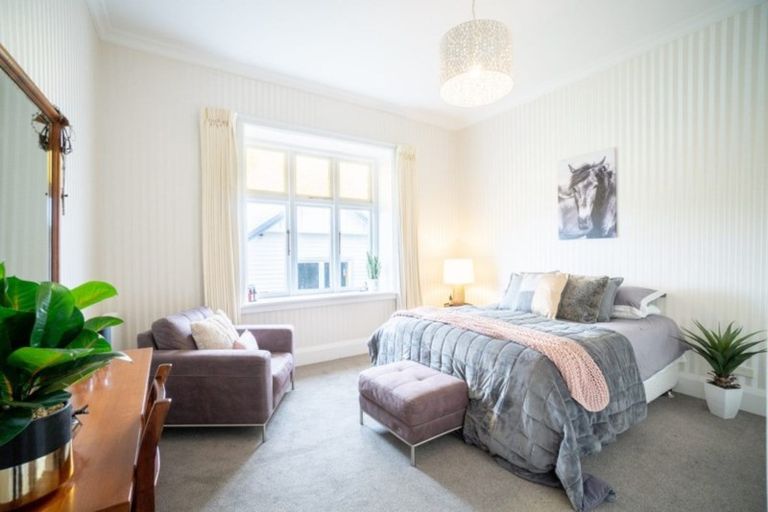 Photo of property in 10 Manson Street, Terrace End, Palmerston North, 4410