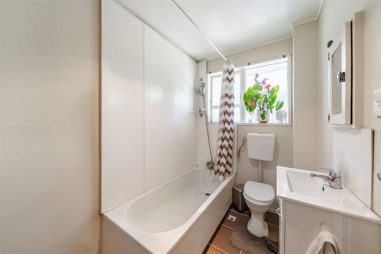 Photo of property in 102 Quebec Street, Kingston, Wellington, 6021