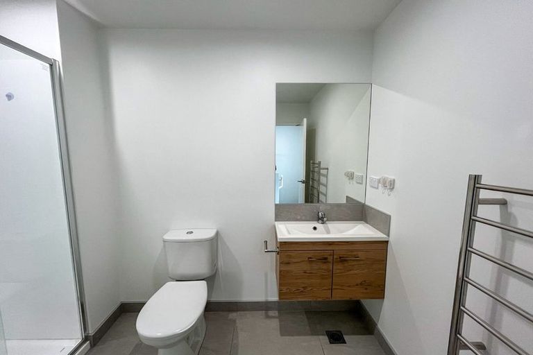 Photo of property in 49 Tima Lane, Mangere Bridge, Auckland, 2022