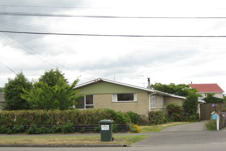 Photo of property in 117 Hargood Street, Woolston, Christchurch, 8062