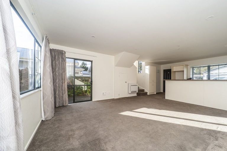 Photo of property in 30 Firth Terrace, Karori, Wellington, 6012