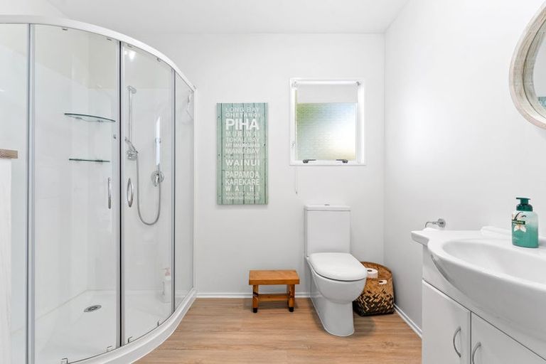 Photo of property in 12 Castaway Place, Gulf Harbour, Whangaparaoa, 0930