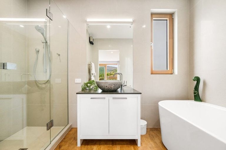 Photo of property in 112 Hall Road, Bannockburn, Cromwell, 9384