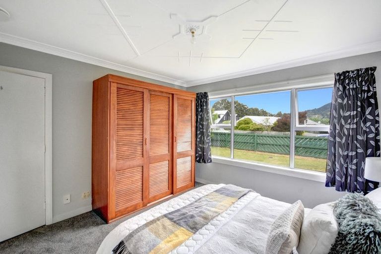Photo of property in 84 Bush Road, Mosgiel, 9024