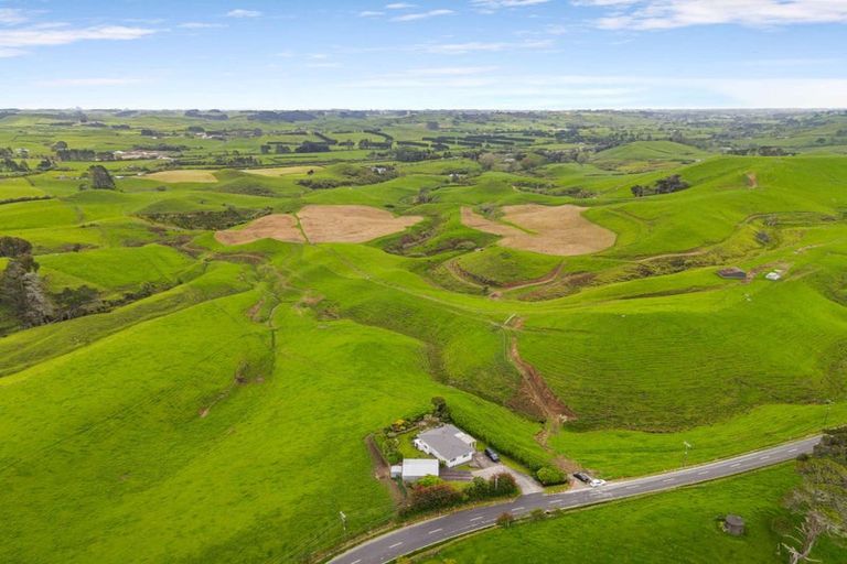 Photo of property in 137 Lincoln Road, Inglewood, 4389