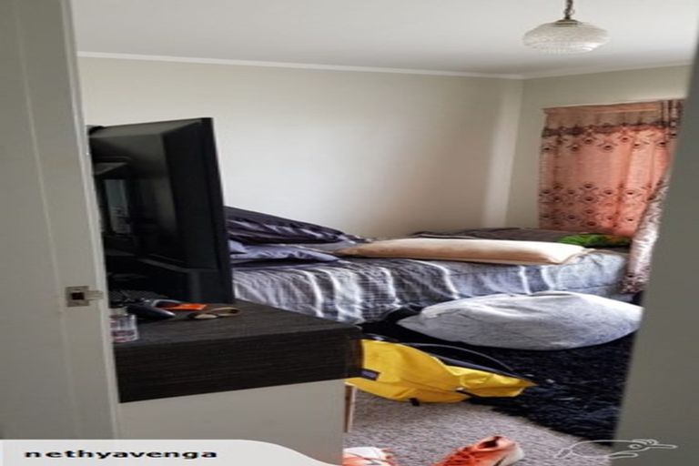 Photo of property in 32 Gilbass Avenue, Hamilton Lake, Hamilton, 3204