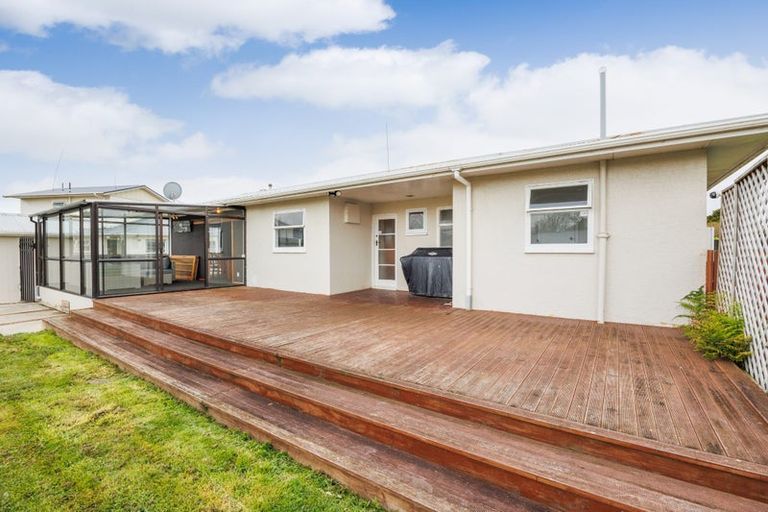 Photo of property in 8 Hurley Place, Awapuni, Palmerston North, 4412