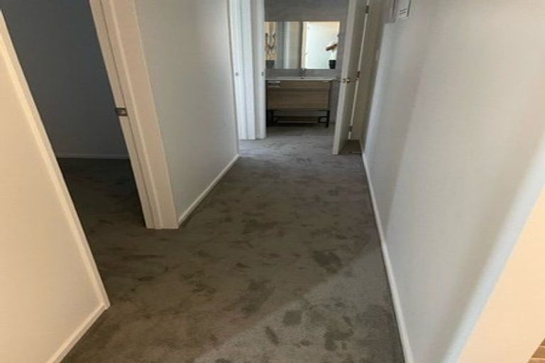 Photo of property in 99a Grove Road, Papakura, 2110