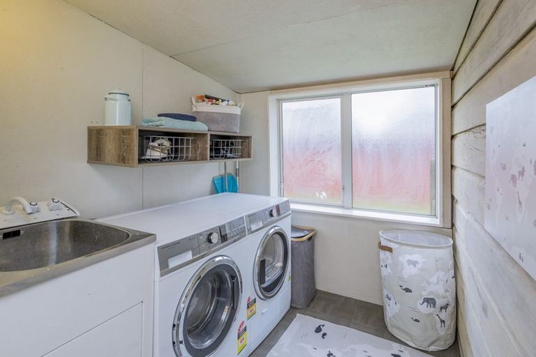 Photo of property in 66 Stout Street, Shannon, 4821