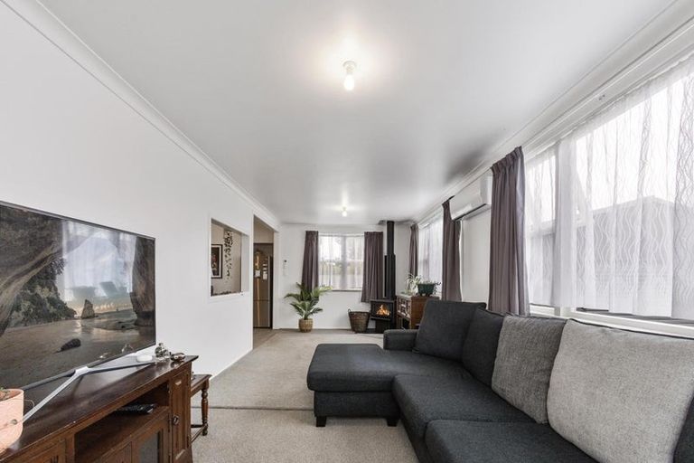 Photo of property in 90 Tirau Street, Putaruru, 3411