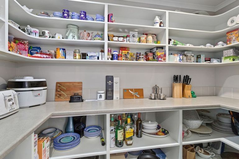 Photo of property in 2 Sunrise Place, Te Aroha, 3320