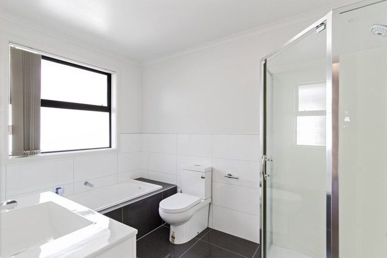 Photo of property in 32 Tupelo Street, Pukete, Hamilton, 3200