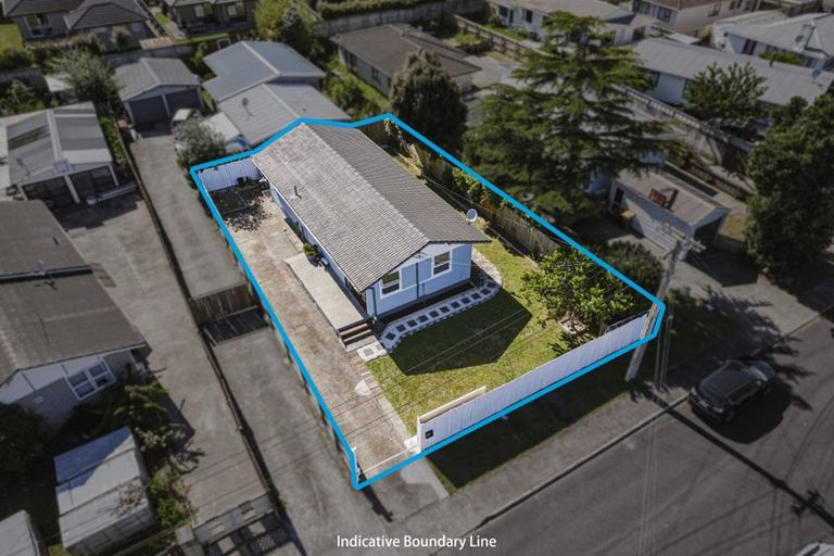 Photo of property in 1/56 Greenhaven Avenue, Opaheke, Papakura, 2113