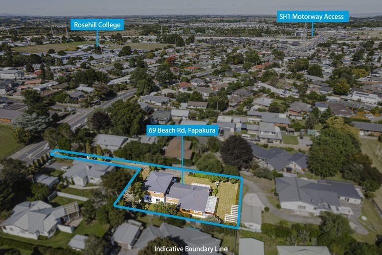 Photo of property in 69 Beach Road, Pahurehure, Papakura, 2113