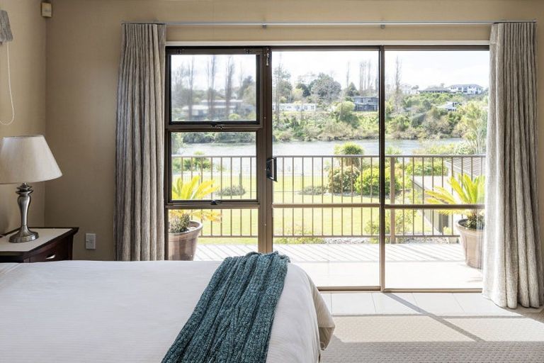 Photo of property in 68 Delamare Road, St Andrews, Hamilton, 3200