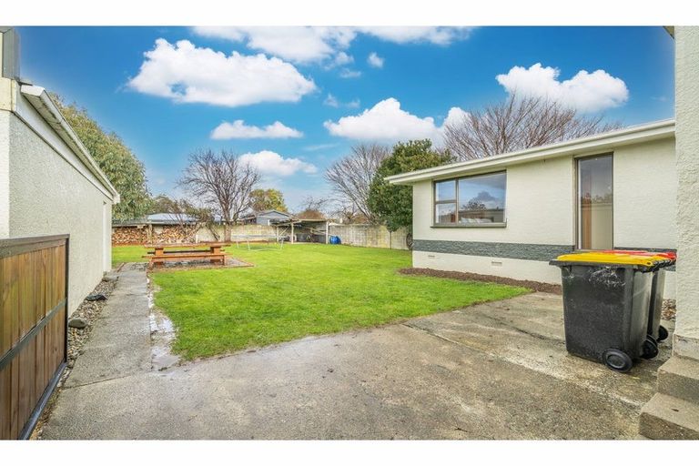 Photo of property in 38 Kirkoswald Street, Wallacetown, 9816