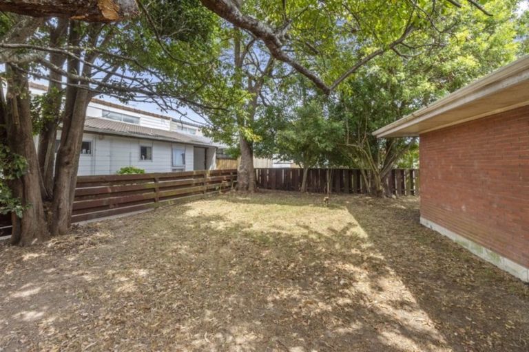 Photo of property in 3/10 Browns Road, Manurewa, Auckland, 2102