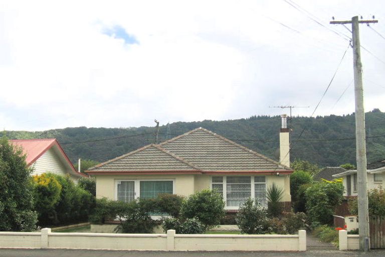 Photo of property in 23 Mcparland Street, Ebdentown, Upper Hutt, 5018