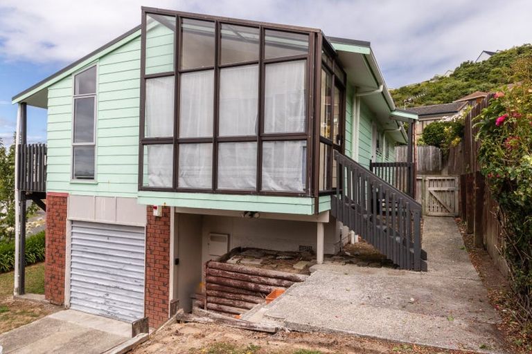 Photo of property in 11 Nalanda Crescent, Broadmeadows, Wellington, 6035