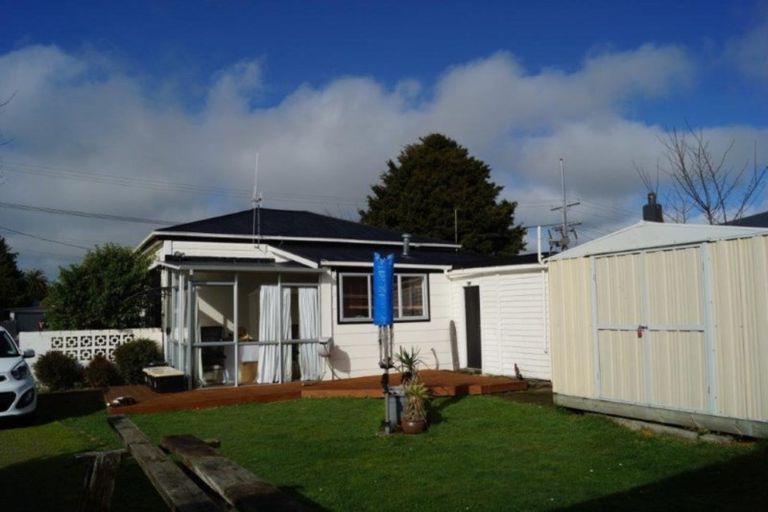 Photo of property in 30 Arthur Street, Pahiatua, 4910