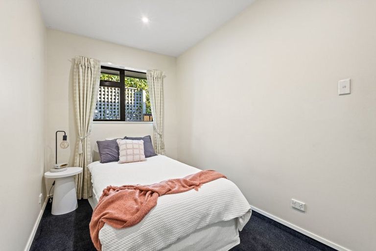 Photo of property in 2 Whaka Terrace, Huntsbury, Christchurch, 8022