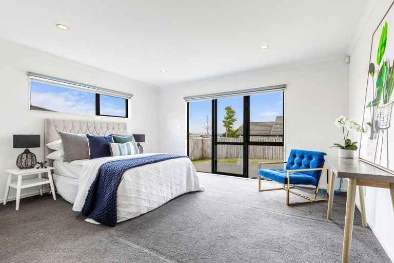 Photo of property in 8 Bonny Crescent, Massey, Auckland, 0614