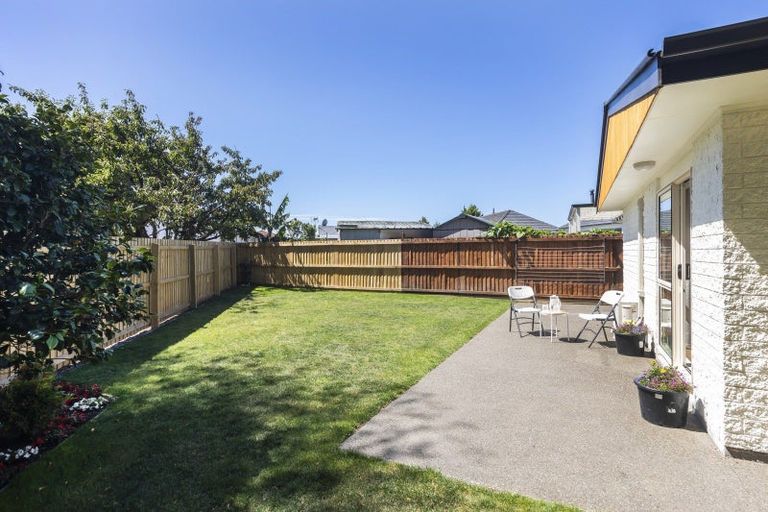 Photo of property in 2/11 Heathcote Street, Woolston, Christchurch, 8023