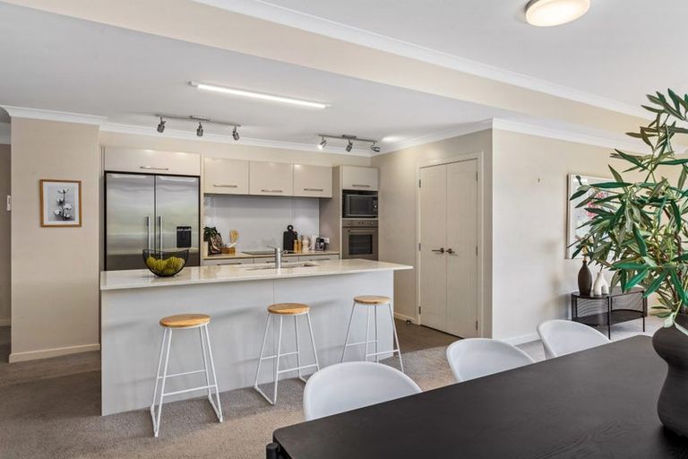 Photo of property in 60 Eaves Bush Parade, Orewa, 0931