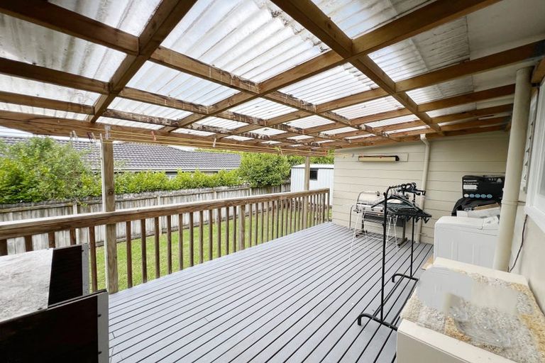 Photo of property in 125 Royal Road, Massey, Auckland, 0614