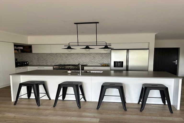 Photo of property in 3 Riverhead Point Drive, Riverhead, 0820