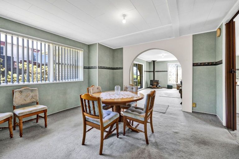 Photo of property in 40 High Street East, Waitara, 4320